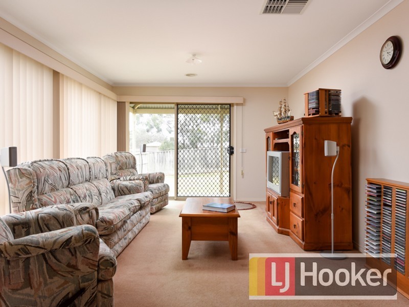 49 Portchester Boulevard, Beaconsfield VIC 3807