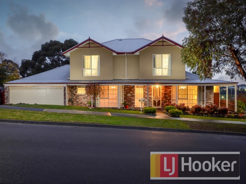 9 Howell Drive, Berwick VIC 3806