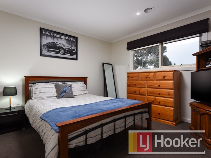 9 Howell Drive, Berwick VIC 3806