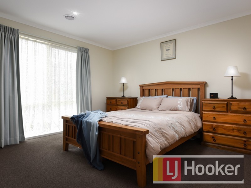9 Howell Drive, Berwick VIC 3806