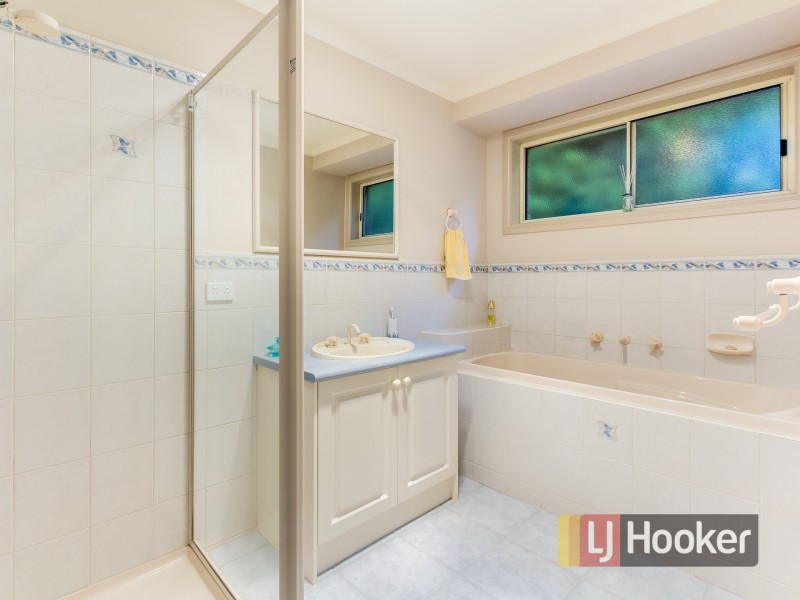 8 Ludlow Court, Beaconsfield VIC 3807