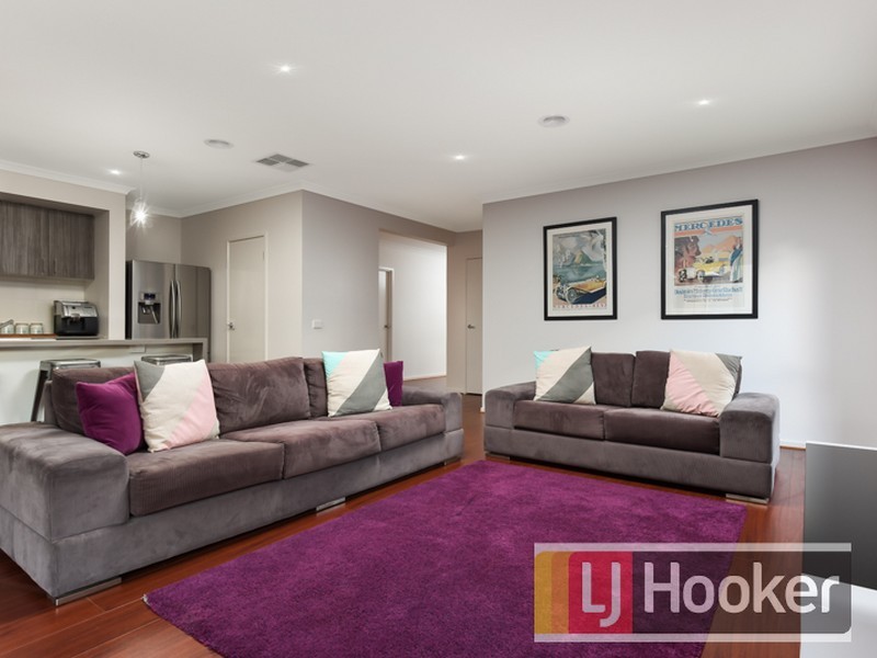 15 Hedgevale Drive, Officer VIC 3809