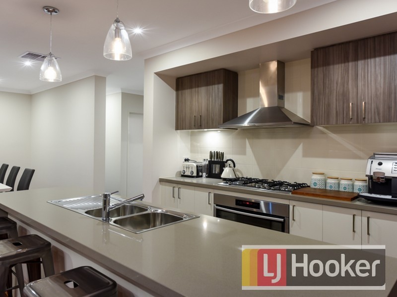 15 Hedgevale Drive, Officer VIC 3809