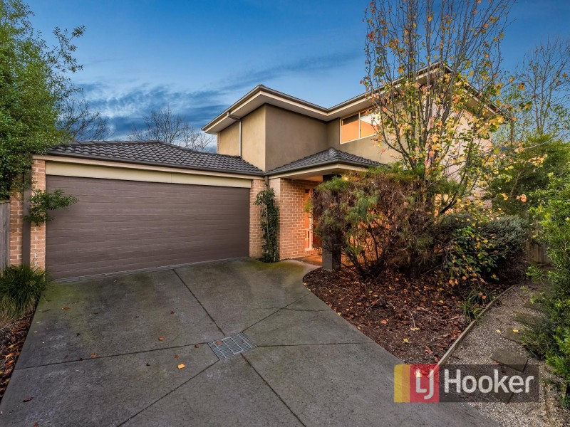 3/55-57 Strathavan Drive, Berwick VIC 3806