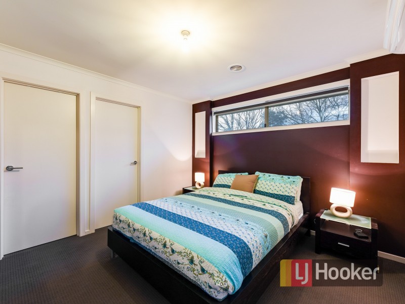 3/55-57 Strathavan Drive, Berwick VIC 3806