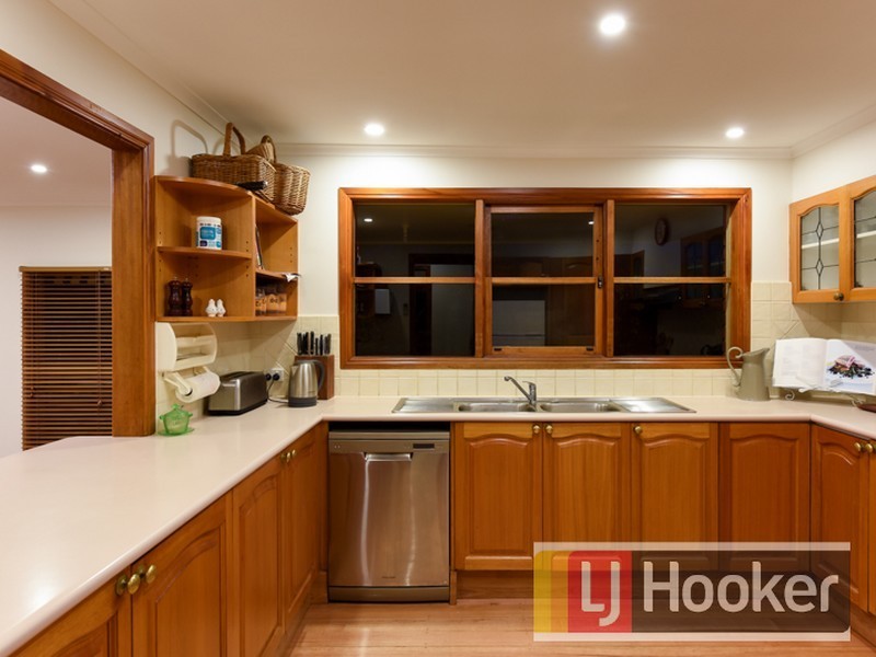 9 Benson Court, Narre Warren VIC 3805