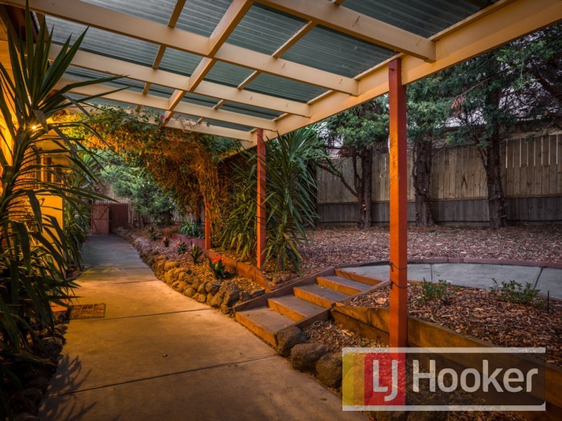 9 Benson Court, Narre Warren VIC 3805