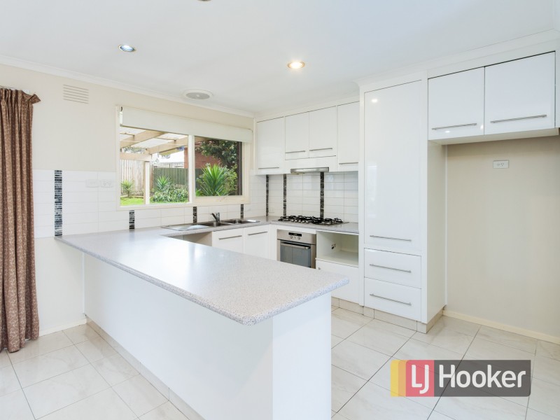 2 White Ash Court, Narre Warren VIC 3805