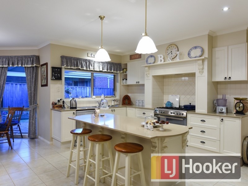 36 Montpelier Drive, Berwick VIC 3806