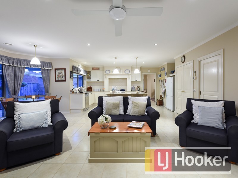 36 Montpelier Drive, Berwick VIC 3806