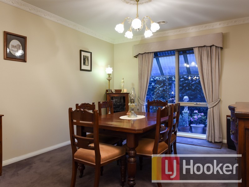 36 Montpelier Drive, Berwick VIC 3806