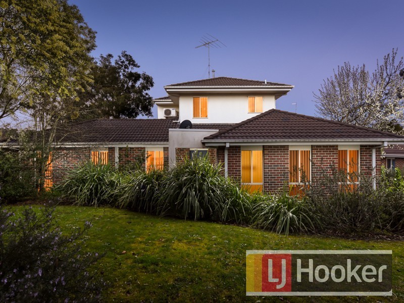 1/12-14 Harkaway Road, Berwick VIC 3806