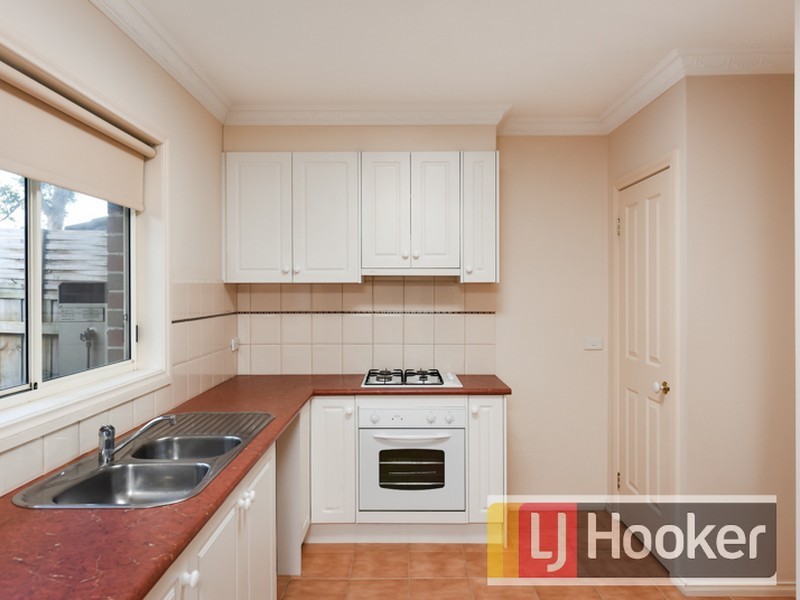 1/12-14 Harkaway Road, Berwick VIC 3806