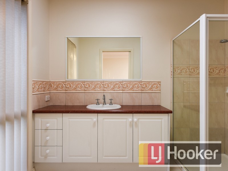 1/12-14 Harkaway Road, Berwick VIC 3806