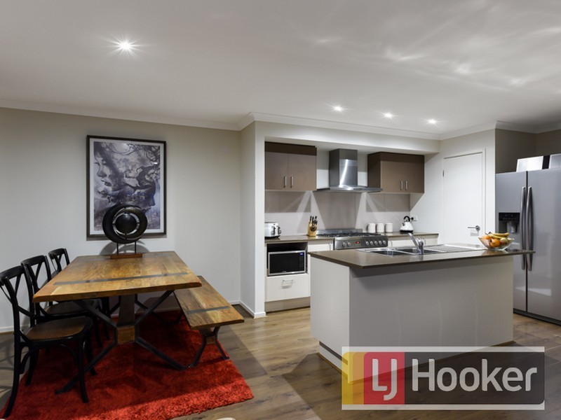 29 Mallard Avenue, Officer VIC 3809