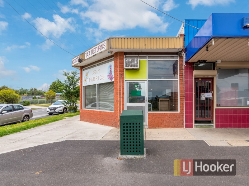 2/90 Somerville Road, Hampton Park VIC 3976
