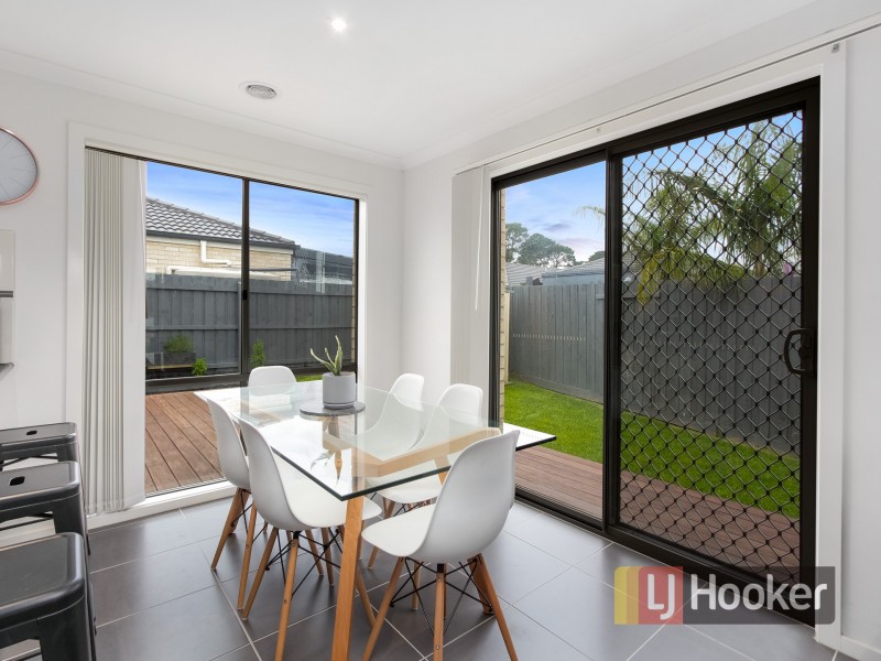 15/7 Melissa Way, Pakenham VIC 3810