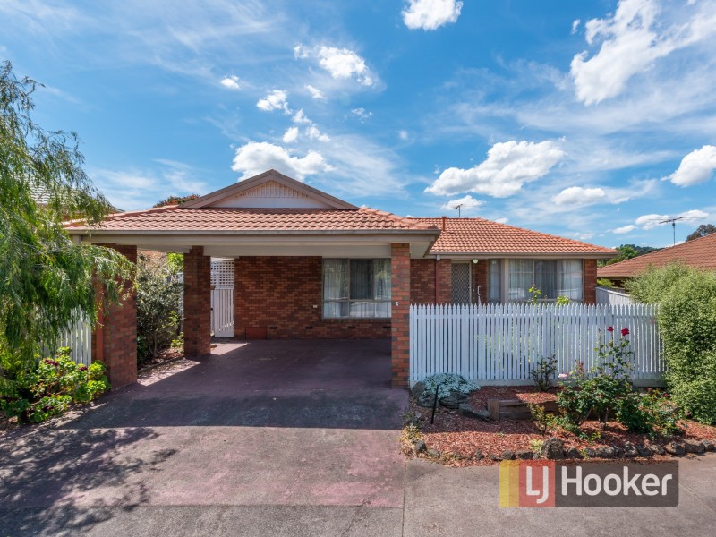 Unit 2/6 Hawker Gardens, Berwick VIC 3806