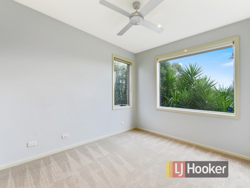 50 The Parkway, Pakenham VIC 3810