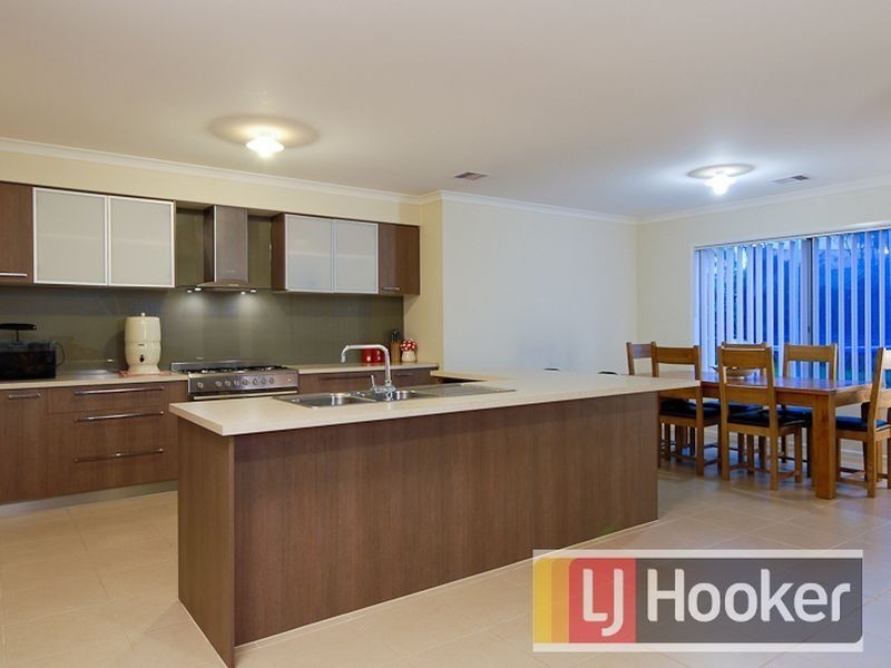 36 Tralee Circuit, Narre Warren VIC 3805