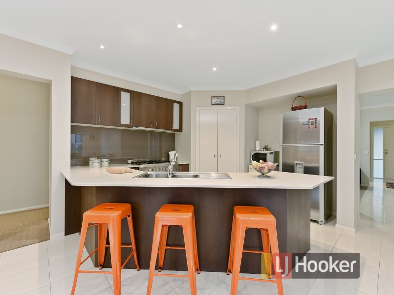 119 Skyline Way, Berwick VIC 3806