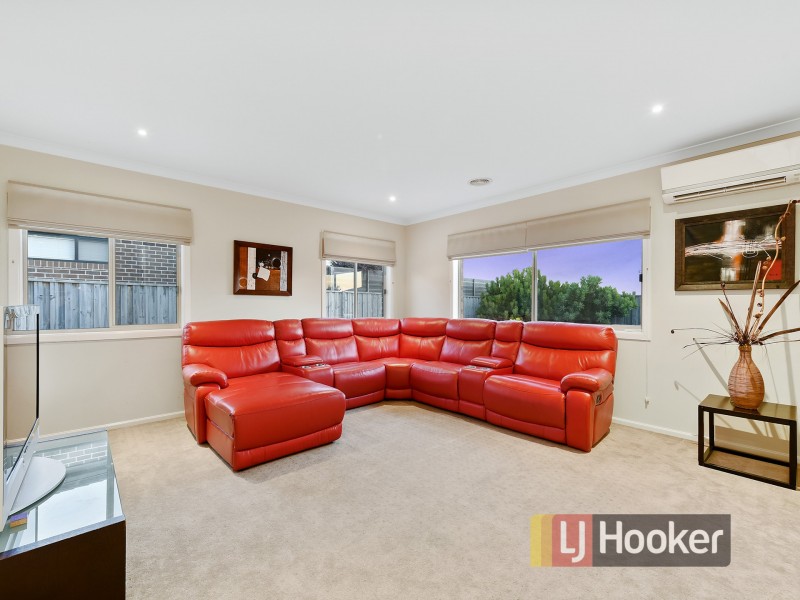 119 Skyline Way, Berwick VIC 3806