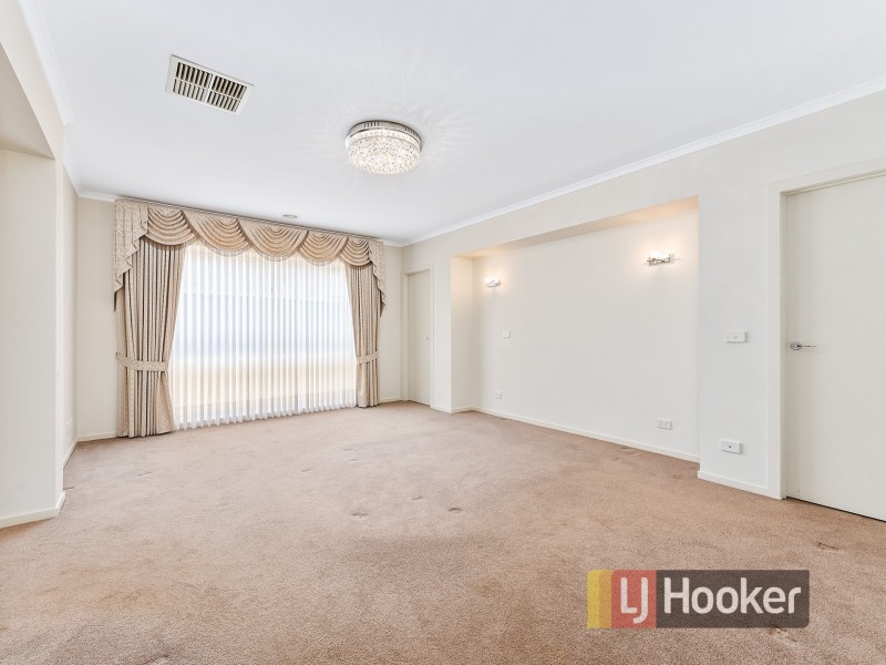 7 Magnifica Close, Berwick VIC 3806