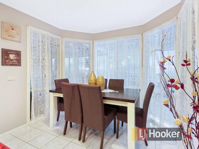 4 Edwin Street, Narre Warren South VIC 3805