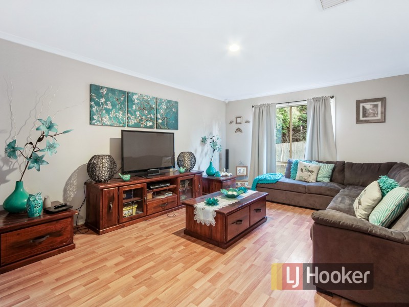 4 Edwin Street, Narre Warren South VIC 3805