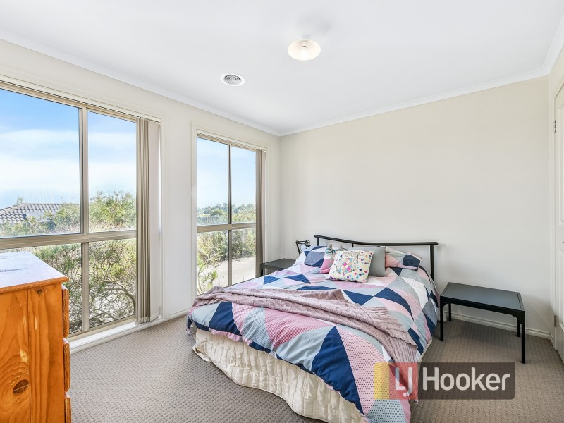 7/8 McClenaghan Place, Pakenham VIC 3810