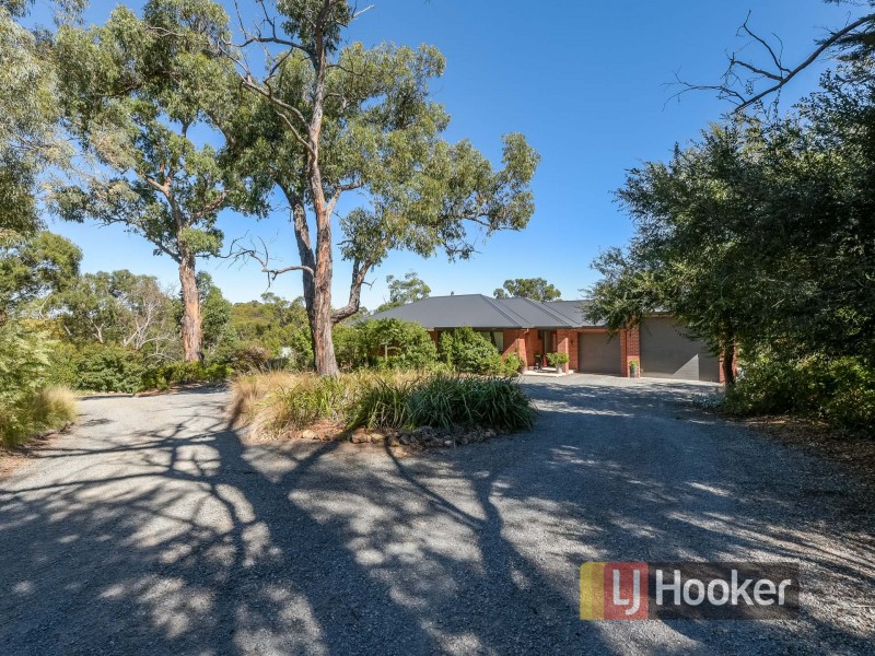 515 Oneil Road, Beaconsfield VIC 3807