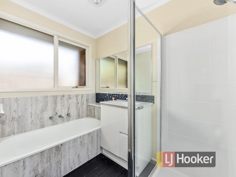 1 Argyle Court, Berwick VIC 3806