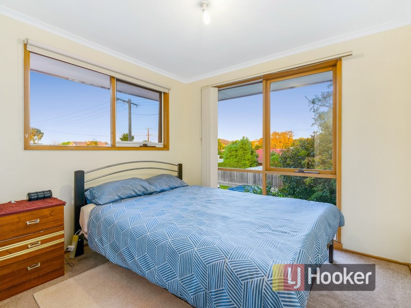 5 Sylvia Road, Beaconsfield VIC 3807
