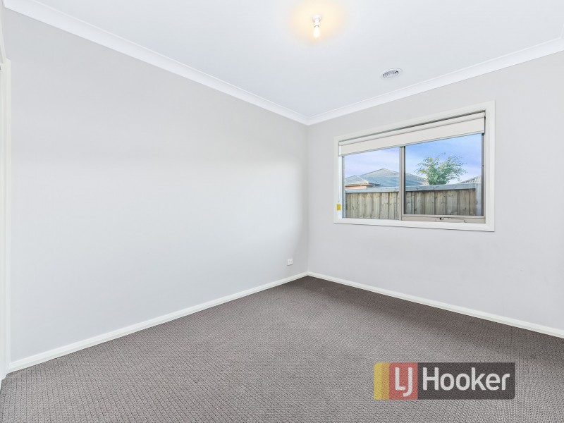 10 Jersey Crescent, Officer VIC 3809