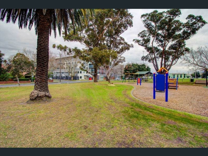 213/5 Dudley Street, Caulfield East VIC 3145