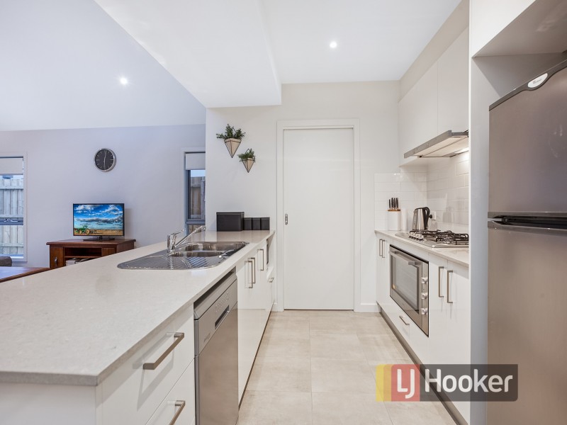 30 Llano Circuit, Berwick VIC 3806