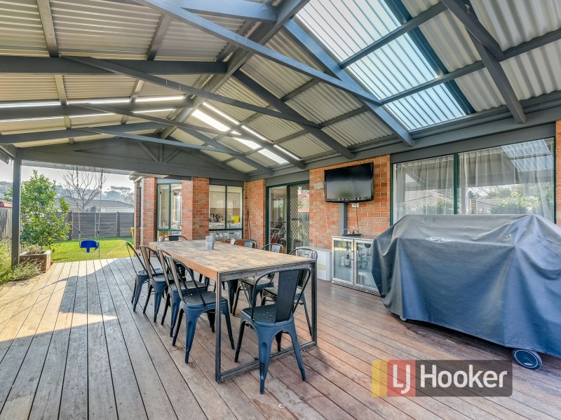 7 Regent Close, Berwick VIC 3806