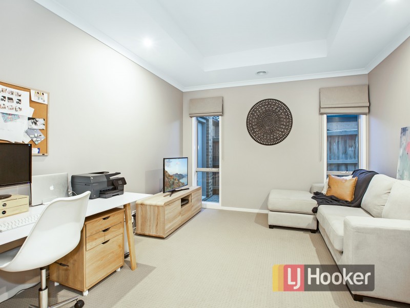 9 Elton Place, Officer VIC 3809