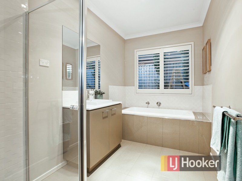 9 Elton Place, Officer VIC 3809