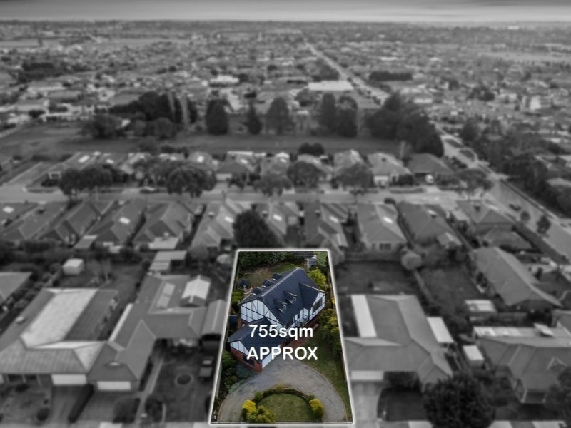 39 County Drive, Berwick VIC 3806