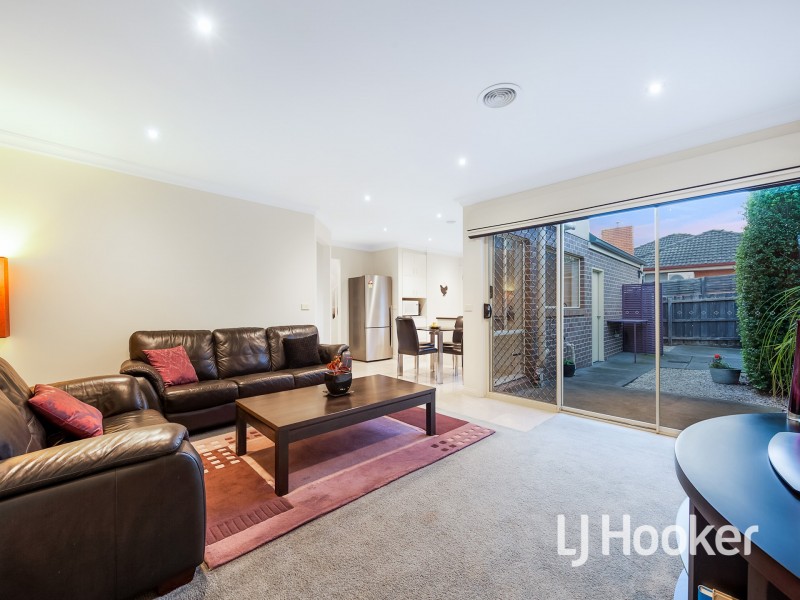 1/15 Evan Street, Berwick VIC 3806