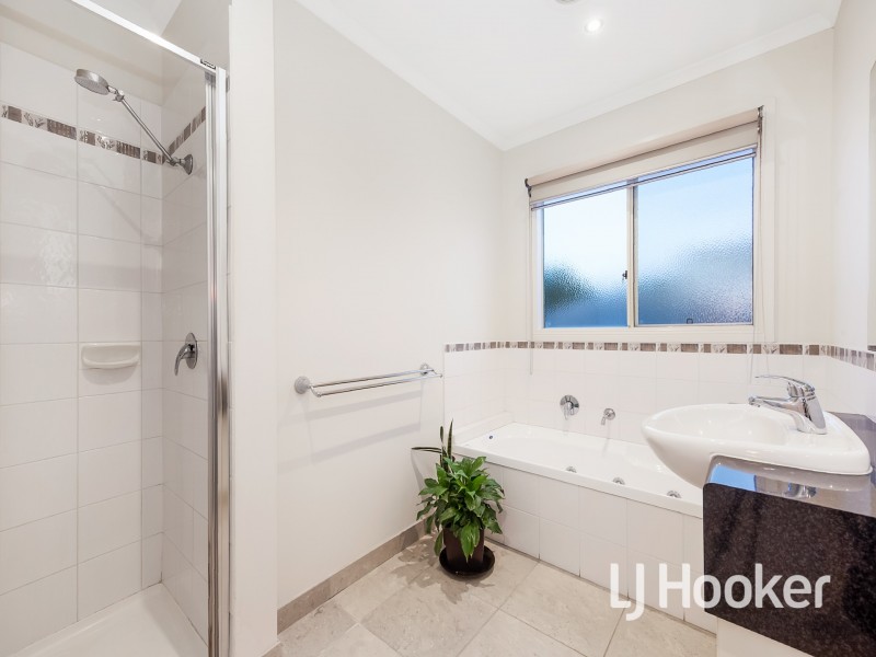 1/15 Evan Street, Berwick VIC 3806