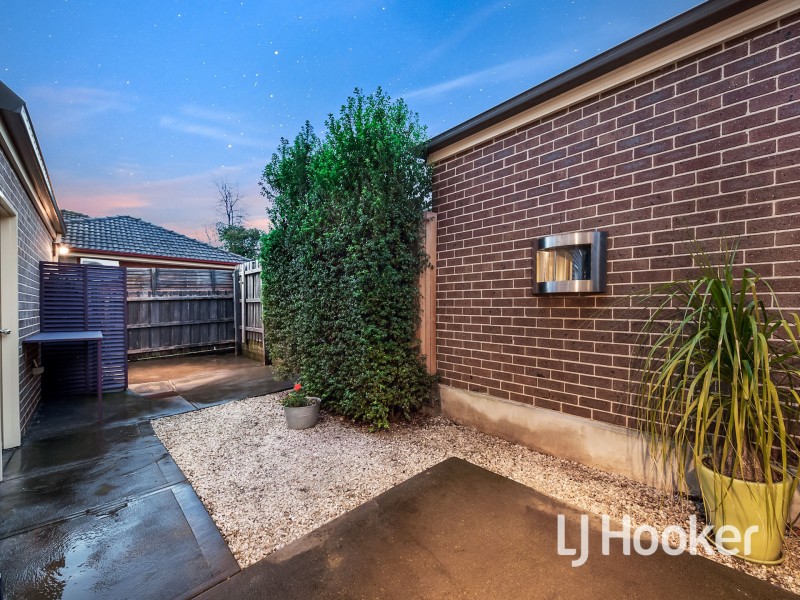 1/15 Evan Street, Berwick VIC 3806