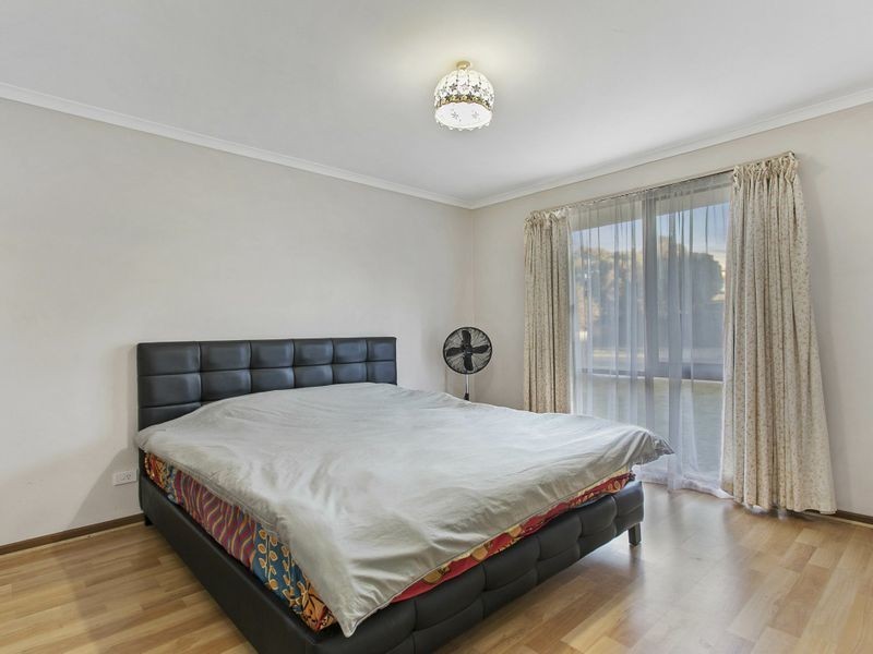 35 Springfield Crescent, Hampton Park VIC 3976