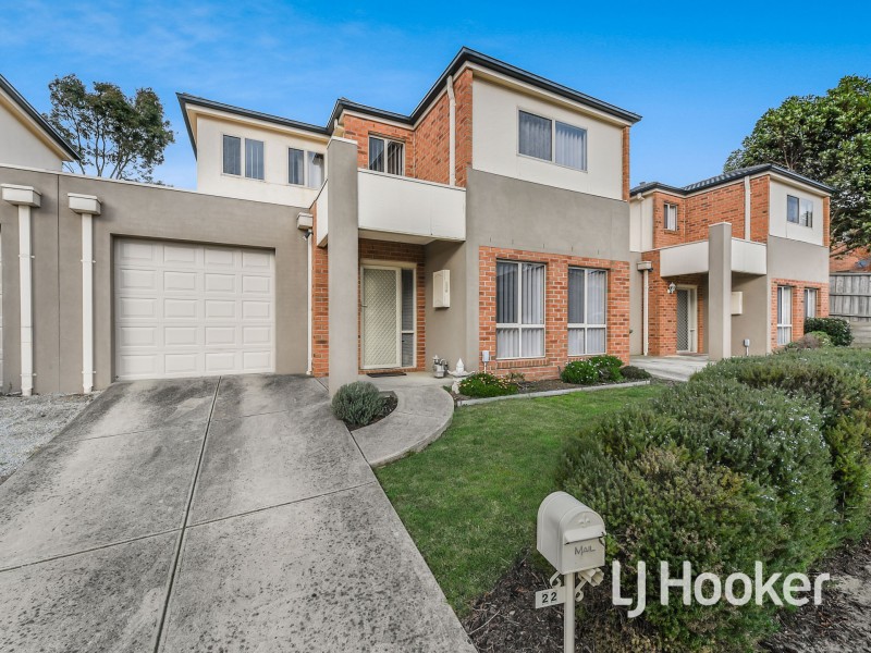 22 Melzak Way, Berwick VIC 3806