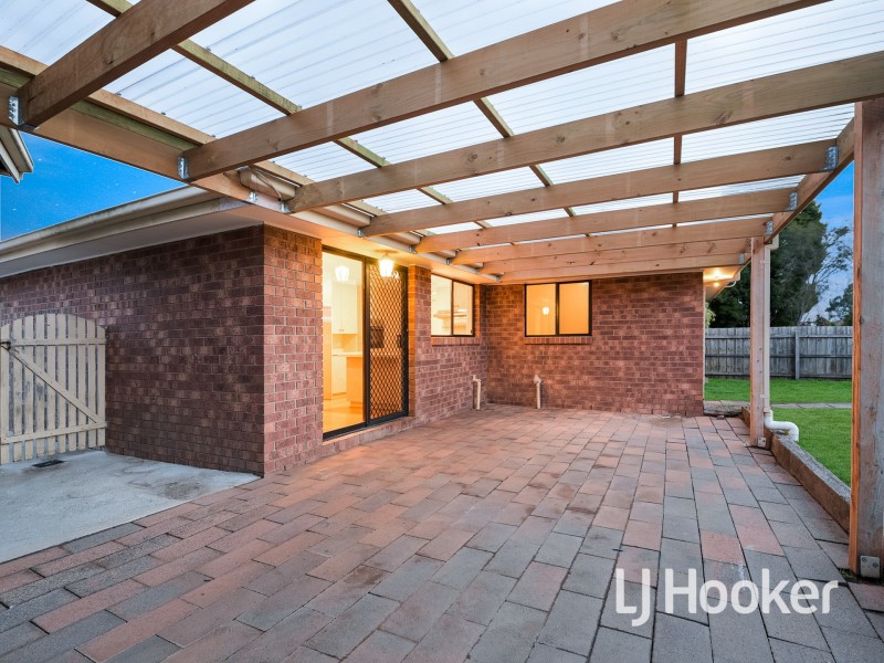 5 Benny Place, Berwick VIC 3806