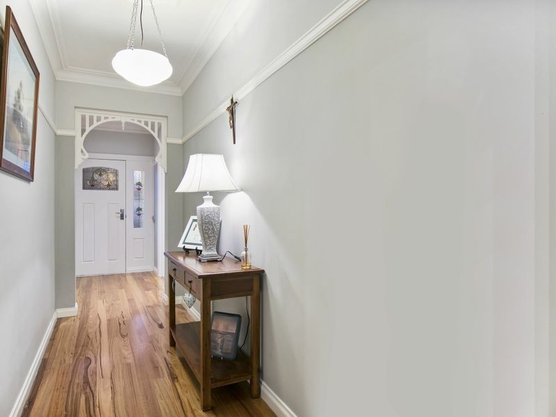 16 Macreadie Drive, Berwick VIC 3806