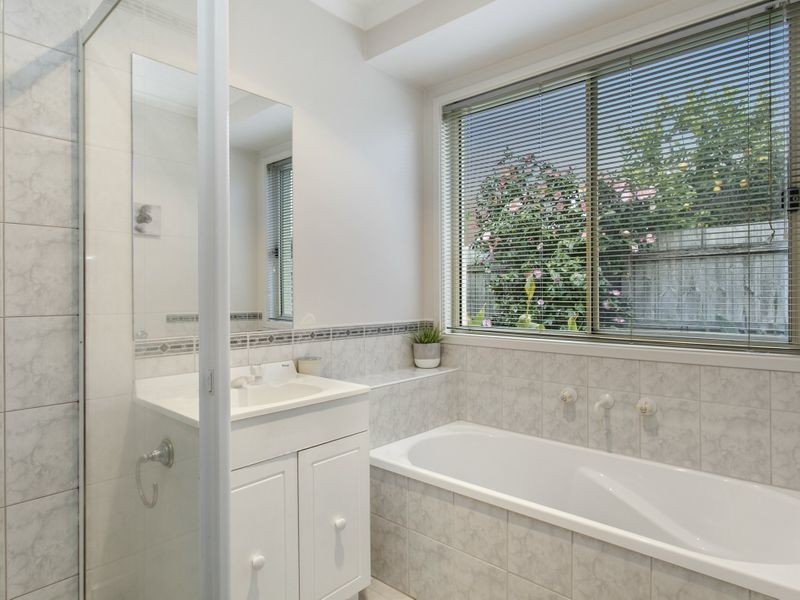 63 Filmer Crescent, Narre Warren South VIC 3805