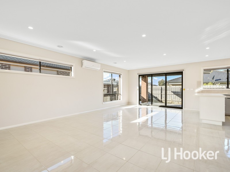 22 Verdant Avenue, Officer VIC 3809
