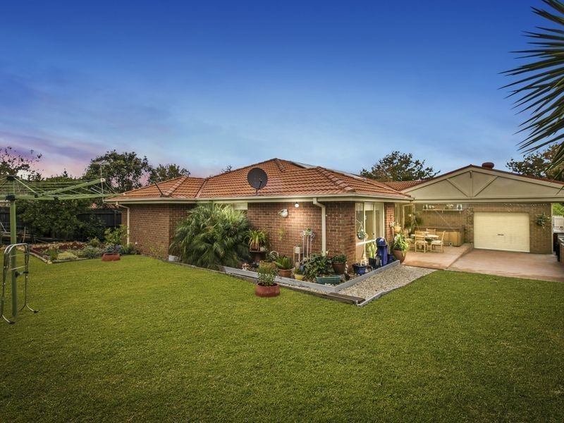 4 Acorn Court, Narre Warren South VIC 3805